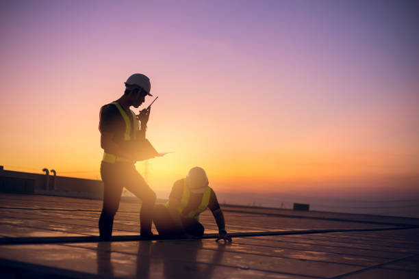 Best Best Roofing Contractors  in East Niles, CA